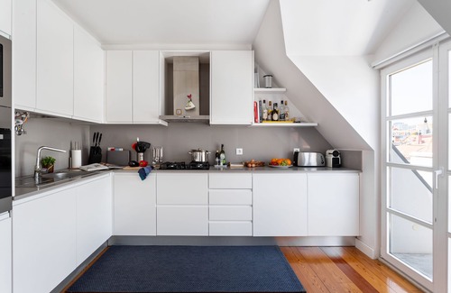 Merces Apartment | Courtesy Principe Real, HIDDEN TERRACE, LISBON VIEWS