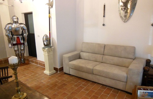 Duomo House | Courtly Knights - A Stay Fit for a King and Queen!