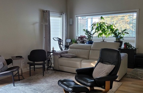 Kent House | Courtyard and City view with totally remodeled house