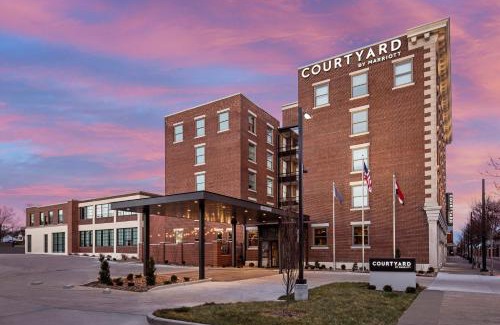 Cape Girardeau Hotel | Courtyard by Marriott Cape Girardeau Downtown