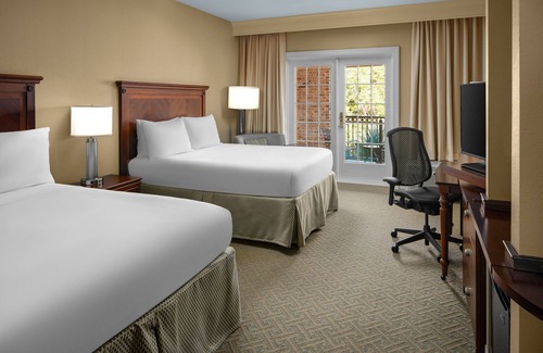 Mount Pleasant Hotel | Courtyard by Marriott Charleston Mount Pleasant