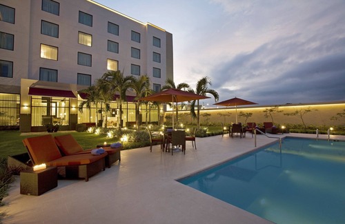 Cerro Viento Hotel | Courtyard by Marriott Panama Metromall