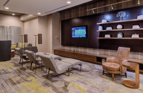 Chesterfield Hotel | Courtyard by Marriott St. Louis Chesterfield