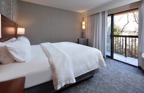 Beckley Hotel | Courtyard by Marriott Beckley