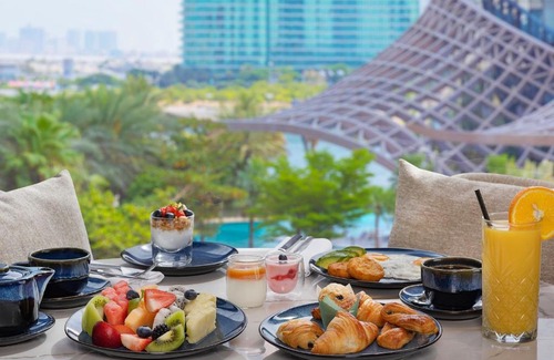 Jadaf Hotel | Courtyard by Marriott Culture Village, Dubai