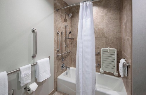 Plano Hotel | Courtyard by Marriott Dallas Plano/Richardson