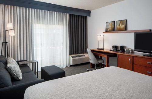 Herndon Hotel | Courtyard by Marriott Dulles Airport Herndon/Reston