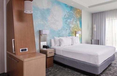 Okemos Hotel | Courtyard by Marriott East Lansing Okemos