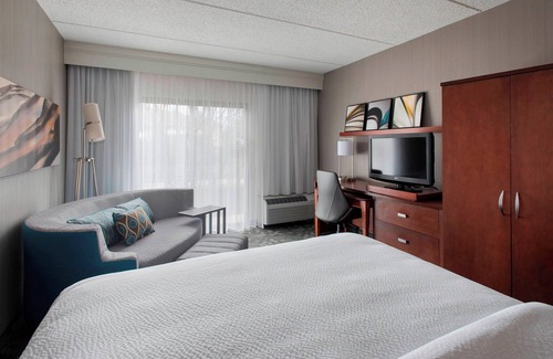 Fishkill Hotel | Courtyard by Marriott Fishkill