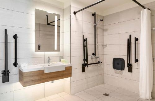 Glasgow Westend Hotel | Courtyard by Marriott Glasgow SEC