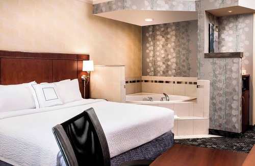Shawnee Hotel | Courtyard by Marriott Kansas City Shawnee