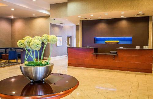 Monrovia Hotel | Courtyard by Marriott Los Angeles Pasadena/Monrovia