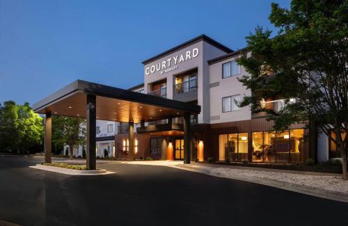Lynchburg Hotel | Courtyard by Marriott Lynchburg