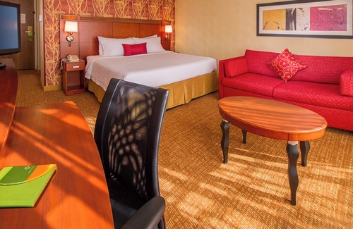 Lakeview Hotel | Courtyard by Marriott Manassas Battlefield Park