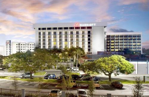 Flagami Hotel | Courtyard by Marriott Miami Airport