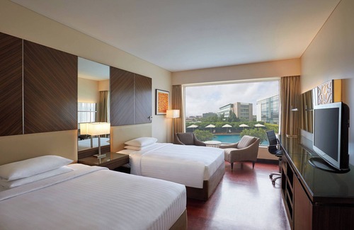 Andheri East Hotel | Courtyard by Marriott Mumbai International Airport