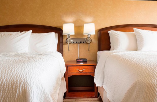 Lynnwood Hotel | Courtyard by Marriott North Seattle/Lynnwood