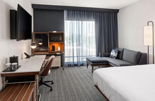 Owatonna Hotel | Courtyard by Marriott Owatonna Downtown