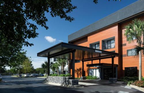 Ferry Pass Hotel | Courtyard by Marriott Pensacola