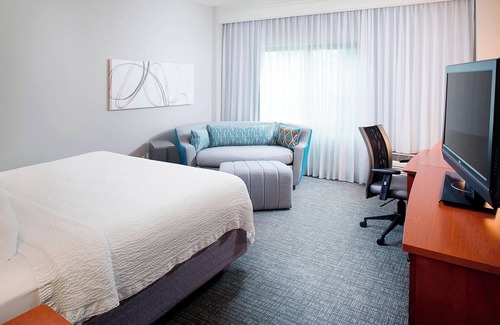 Roanoke Hotel | Courtyard by Marriott Roanoke Airport