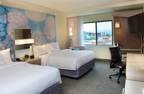 Port Gardner Hotel | Courtyard by Marriott Seattle Everett Downtown