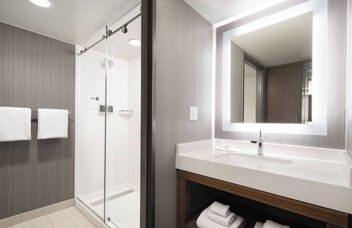 South Lake Union Hotel | Courtyard by Marriott Seattle Downtown Lake Union