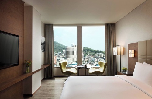 Hoehyeon-dong Hotel | Courtyard by Marriott Seoul Namdaemun