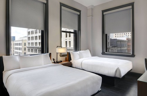 Central Business District Hotel | Courtyard by Marriott Cincinnati Downtown