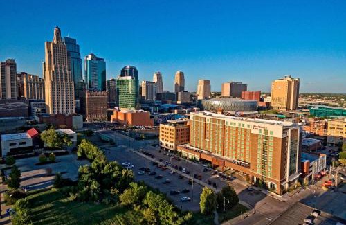 Crossroads Arts District Hotel | Courtyard by Marriott Kansas City Downtown/Convention Center