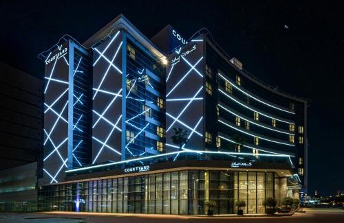 Dubai Hotel | Courtyard by Marriott World Trade Centre, Dubai