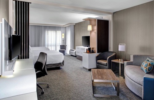 Carrollton Hotel | Courtyard Carrollton