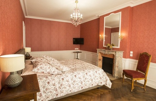 Barbeville Bed & Breakfast | Courtyard Comfort Suite