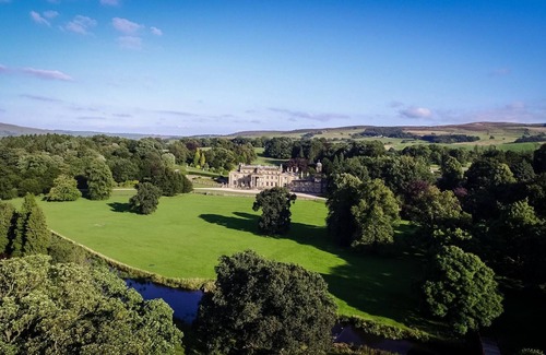 Skipton House | Courtyard Cottage with Private Access to Country Estate
