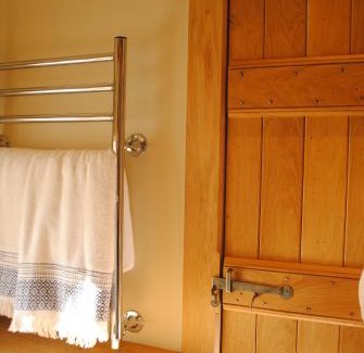 New Forest District House | Courtyard Cottages Lymington, 2 Adults only