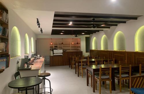 Huraa Hotel | Courtyard Guesthouse
