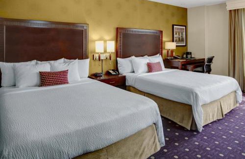 Country Club Plaza Area Hotel | Courtyard Kansas City Country Club Plaza