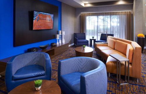 Overland Park Hotel | Courtyard Kansas City Overland Park/Convention Center
