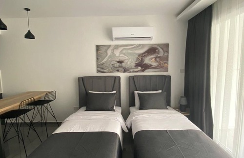 Trikomo Resort | Courtyard Long Beach Holiday Resort - Studio