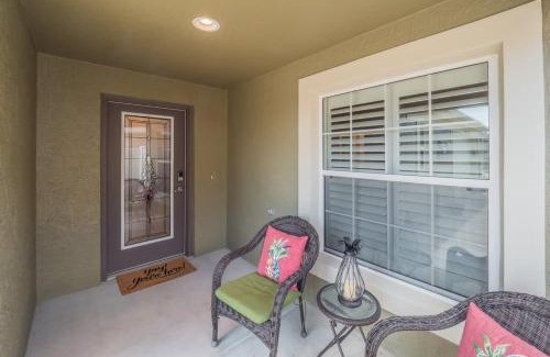 Lady Lake House | Courtyard Villa in Mission Hills