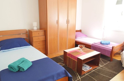 Veruda Apartment | Cousy and spaceus apartment 600 m from beach