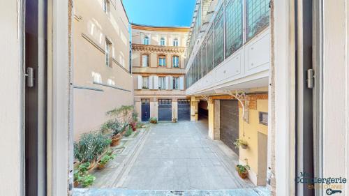 Carmes Apartment | COUTELIERS - Hypercentre Carmes - Métro à 4min