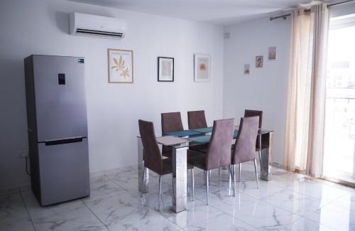 Pieta Apartment | Cova da Iria 5