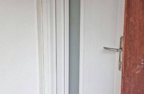 Largs Apartment | Cove Bayn1 bed Apartment nClose to Beach Front