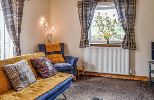 Kirkpatrick Fleming House | Cove Railway Cottage