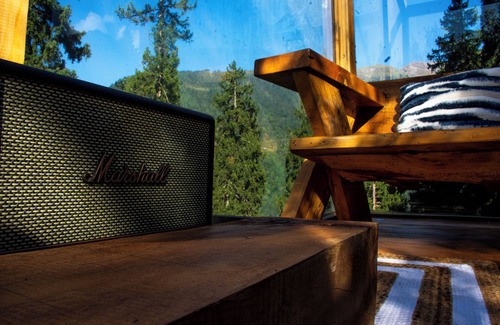 Manali Cottage | Cove The Glass House