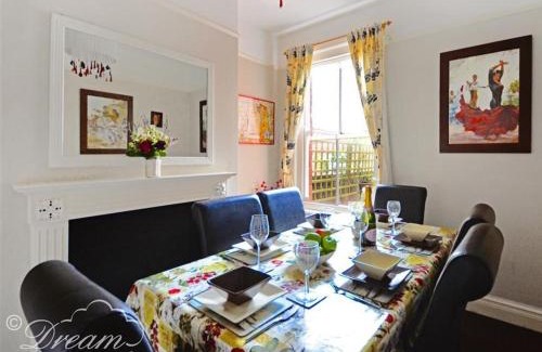 Weymouth House | Covecastle Cottage