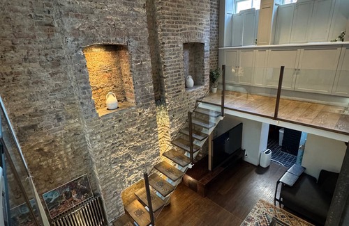 Covent Garden Apartment | Covent Garden 3-Bed Apt, Sleeps 10, 3 mins to Tube