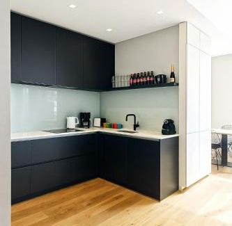 London City Centre Apartment | Covent Garden Beautiful Designed Home Sleeps 6