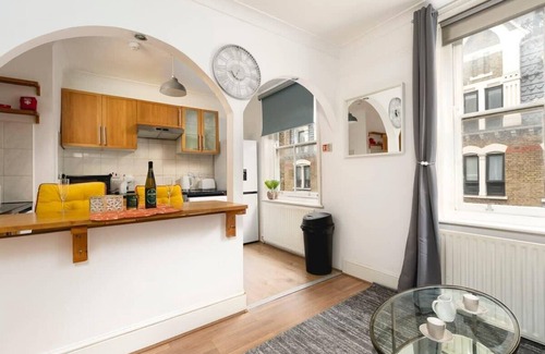 Soho Apartment | Covent Garden Lovely One-Bedroom Apartment