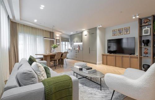 Covent Garden Apartment | Covent Garden Piazza by Stayo